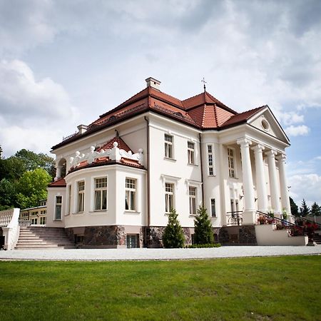 Palac Tlokinia Kalisz  Exterior photo