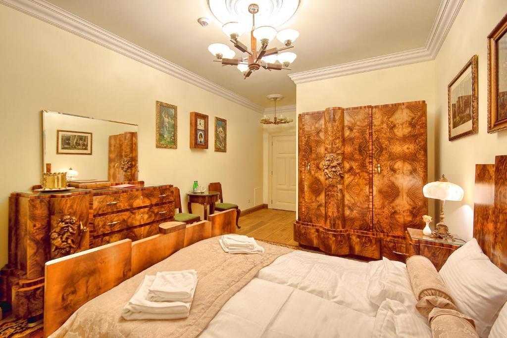 Palac Tlokinia Kalisz  Room photo